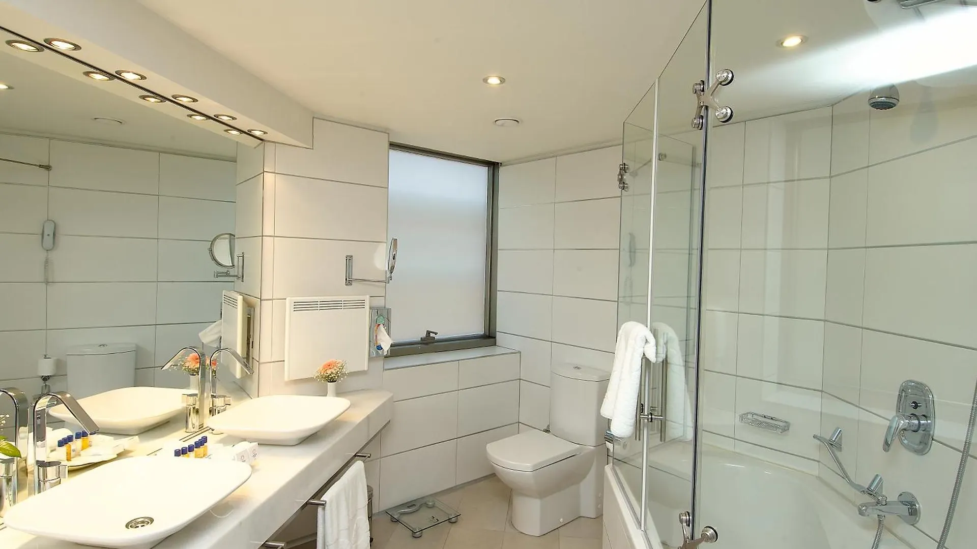Ontur Izmir Otel 4*,