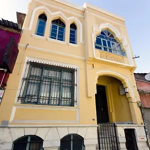 Mansion With Lemon Tree Апартаменты